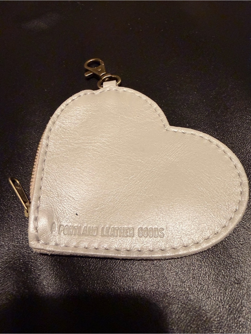 Portland Leather Goods White Heart Coin Purse Leather Keychain Pouch - Smooth
